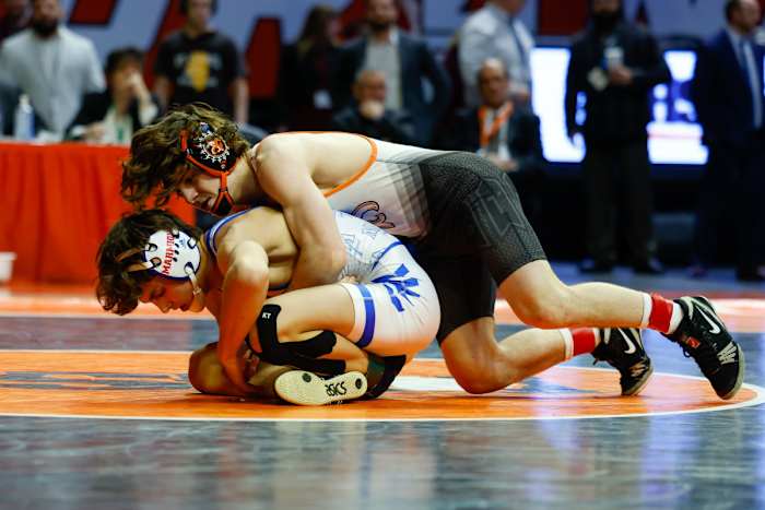 Illinois state wrestling championships February 18 2023 Nate Latsch 15411